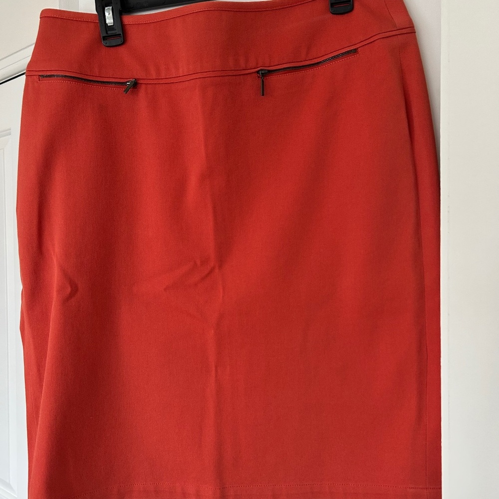 DONCASTER ORANGE SKIRT
